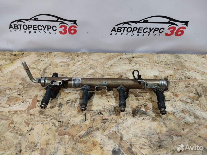 Топливная рампа 2.4 Опель Антара