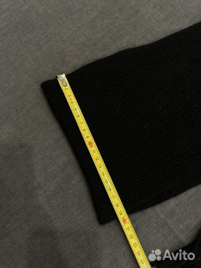 Шерстяной шарф черный