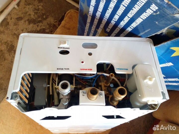 Газовый проточный водонагреватель