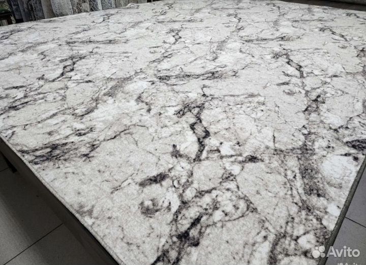 Синий, красный ковролин ковровое покрытие палас