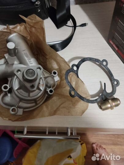 Помпа на газель 406 Fenox