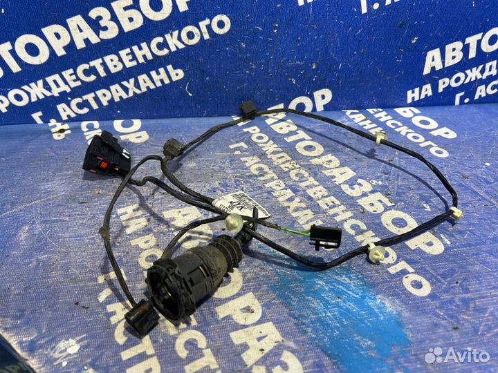 Проводка двери Opel Astra H универсал 2012