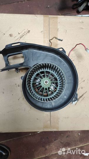 Моторчик печки Опель мерива