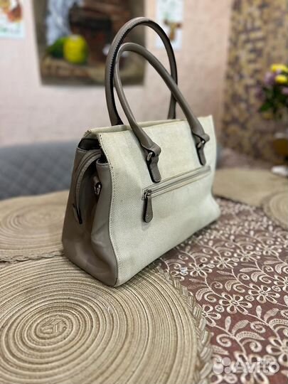 Продам женскую сумку