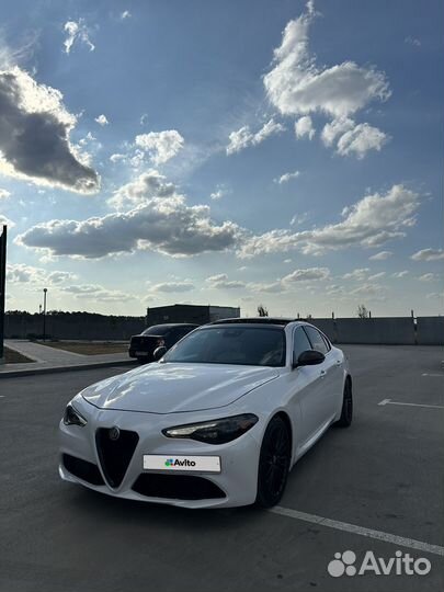 Alfa Romeo Giulia 2.0 AT, 2017, 97 000 км