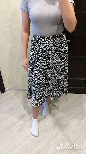 Юбка миди