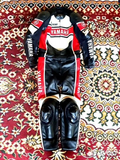 Мотокобезон раздельный Dainese (48)