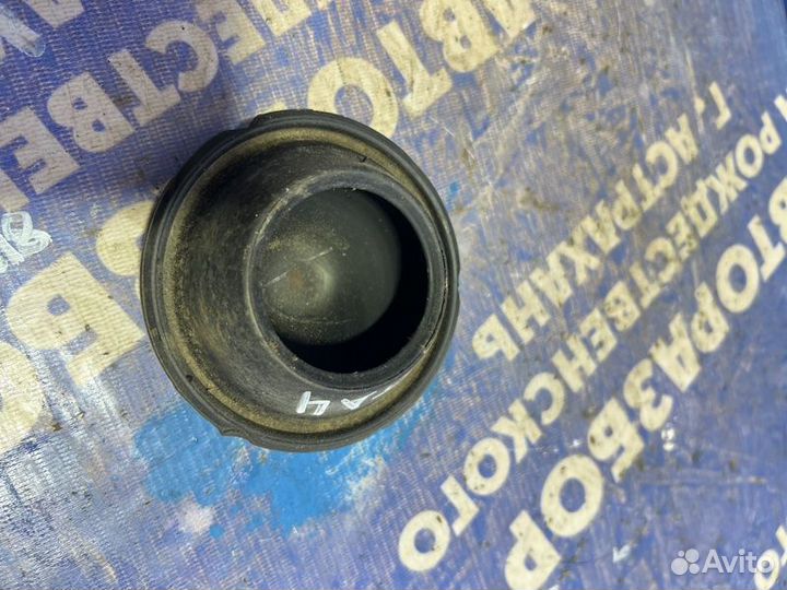 Пыльник амортизатора Hyundai Sonata 4 седан 2008