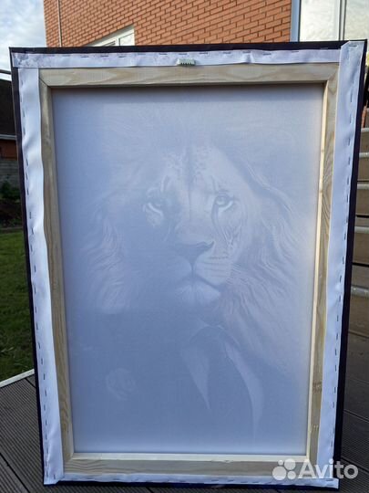 Картина лев