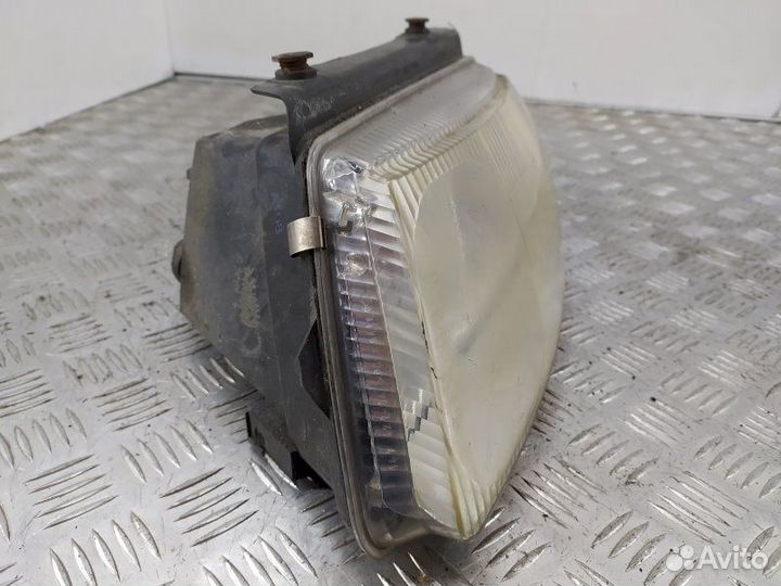 Фара Volkswagen Passat 5/B5+ (1996-2005)
