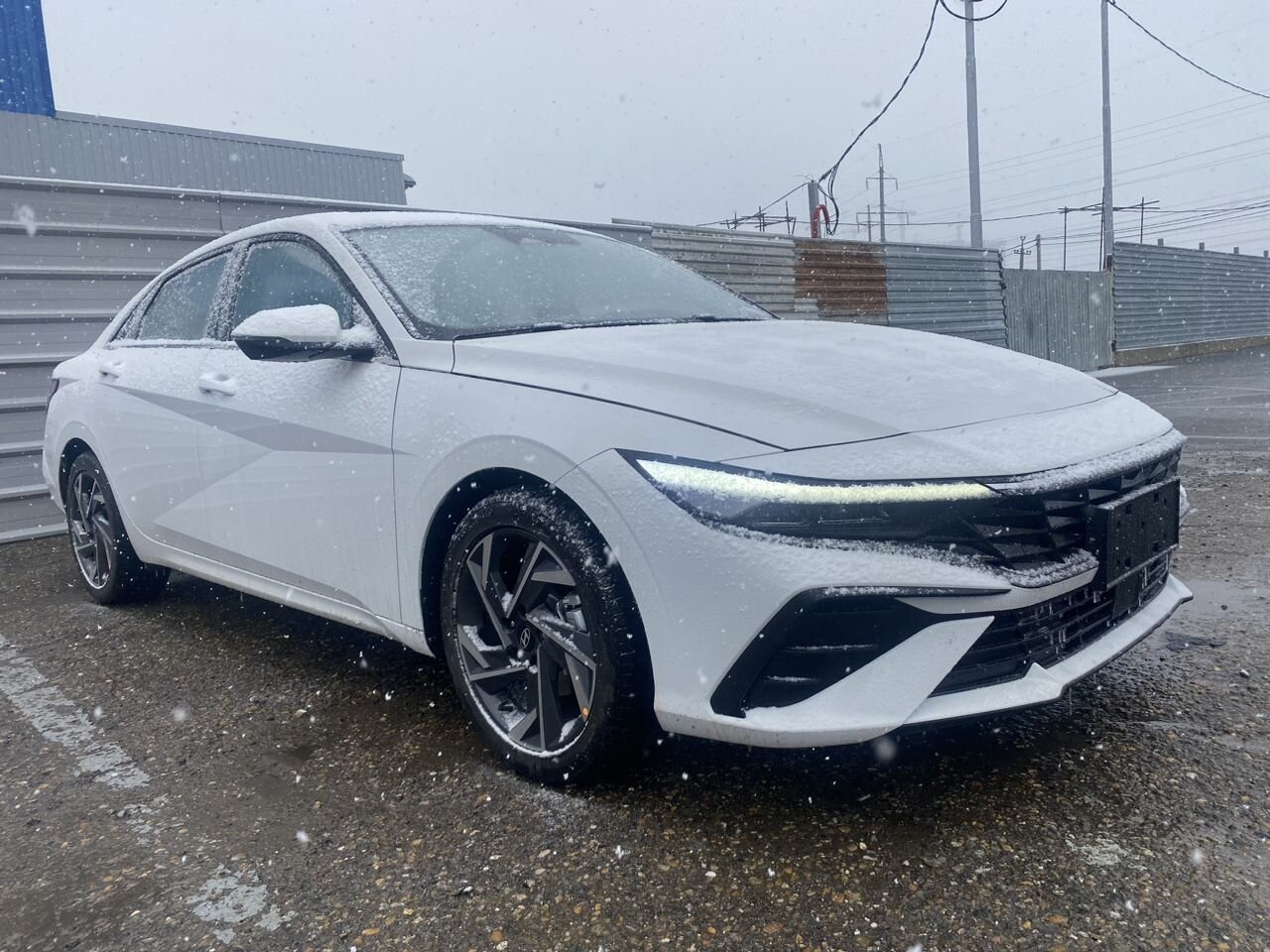 Hyundai Elantra: фото владельца