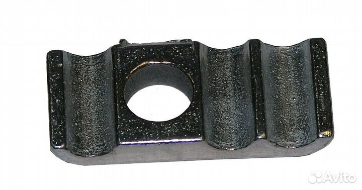 Скоба крепления трубок топливных тнвд тройная (д.1