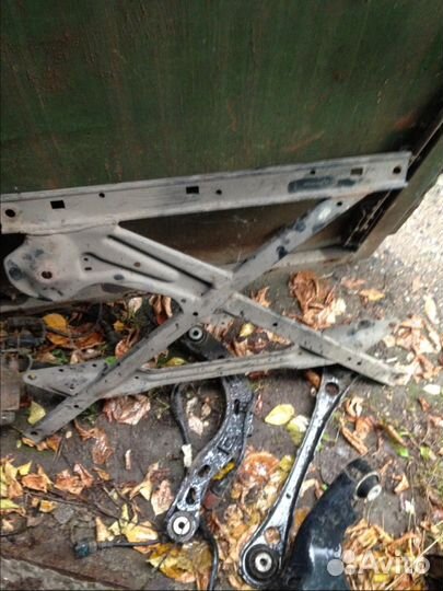 Ауди А4 А5 кронштейн подрамника