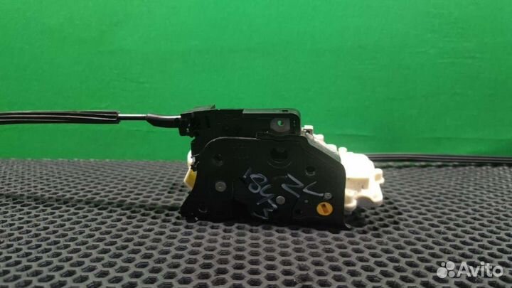 Замок двери задней левой Volkswagen Passat B6 3C4 839 015A