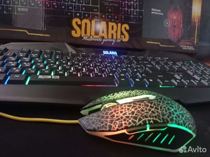 Игровая клавиатура с подсветкой