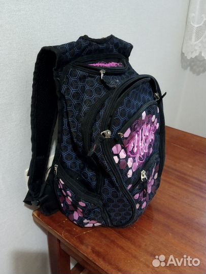 Рюкзак школьный для девочки бу
