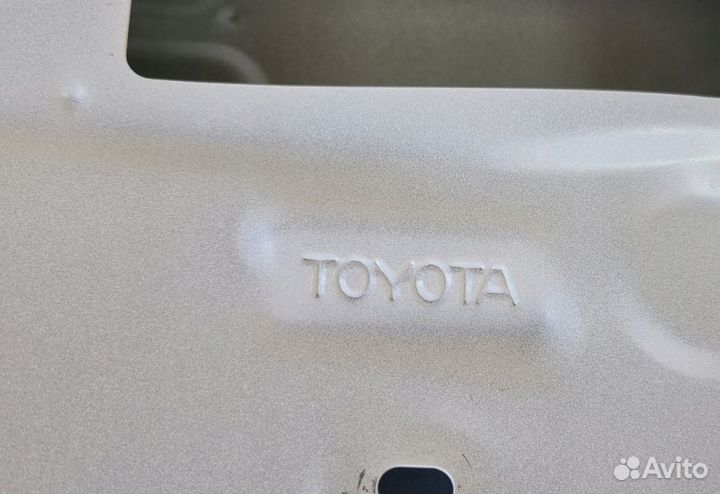 Крышка багажника RAV 4 2016 Год