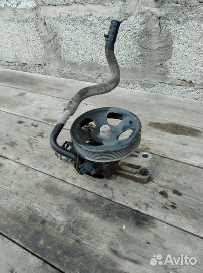 Насос гур Kia Rio3 G4FC 2015