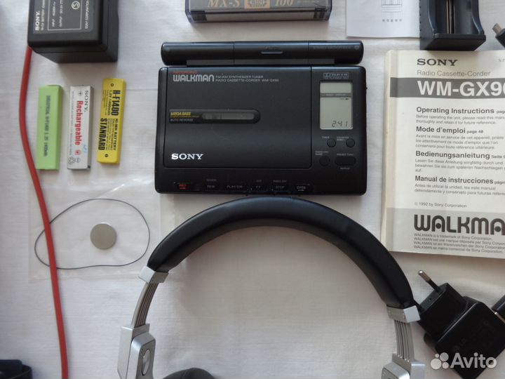 Кассетный плеер sony WM - GX90 красивый