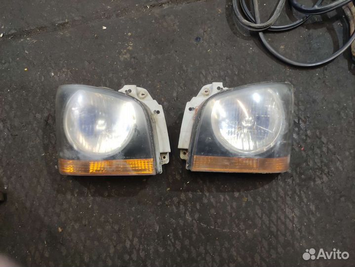 Фара Kia bongo 2 frontier