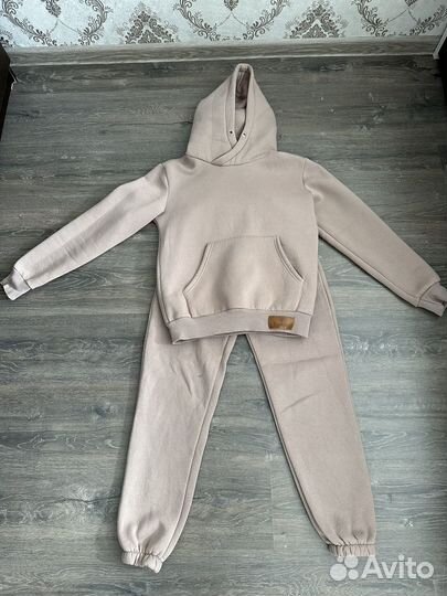 Спортивный костюм женский теплый 42