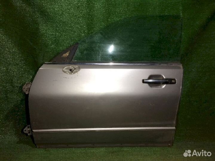 Дверь передняя левая Mitsubishi Diamante F41A F36W