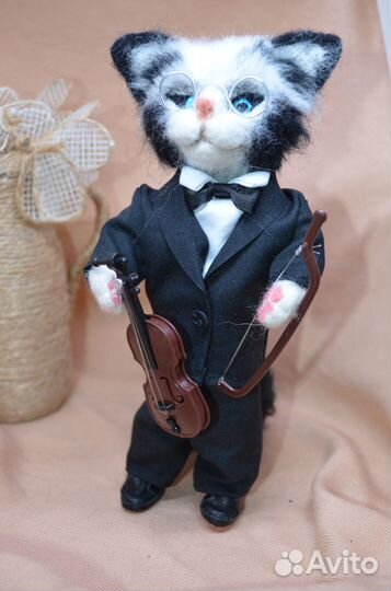 Кот скрипач Кирюша, сухое валяние, кукла из шерсти
