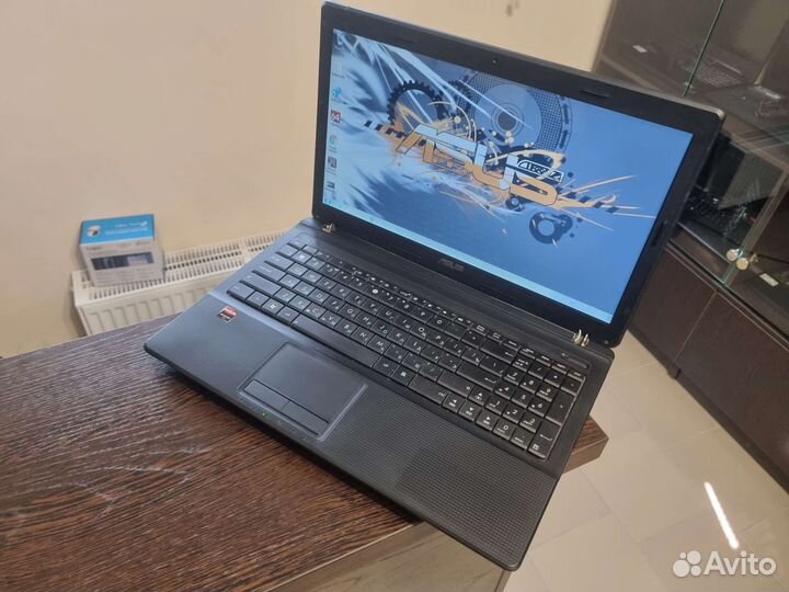 Ноутбук Asus A54HY(Core i3 / Radeon 6470)