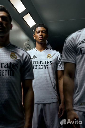 Футбольная форма Реал Мадрида