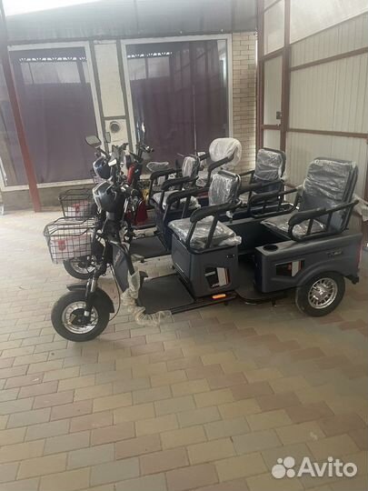 Электросамокат с сиденьем