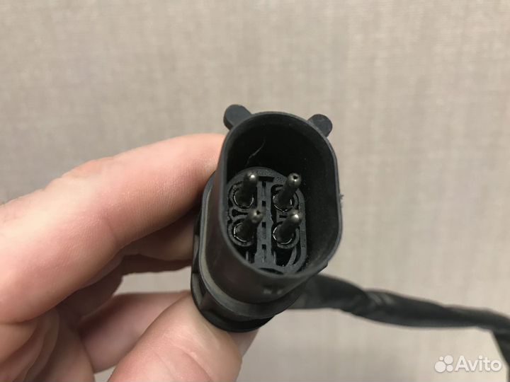 Мотор вентилятора радиатора Bmw E39 4 контакта
