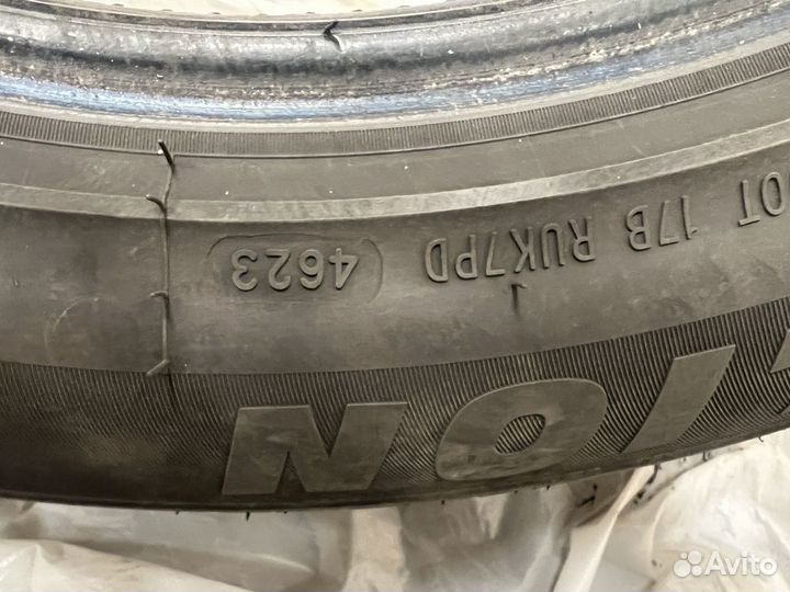 Zmax Zealion 275/45 R20 110L