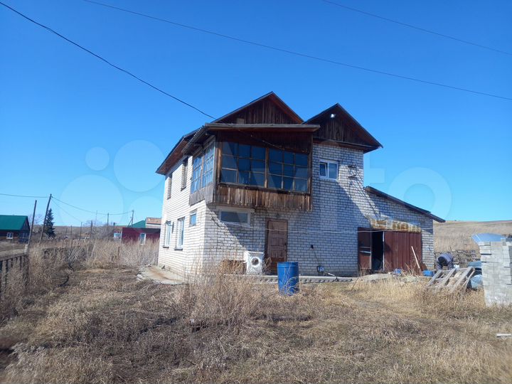 Коттедж 150 м² на участке 12 сот.