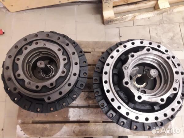 Бортовая Hitachi ZX330-1 без мотора4182