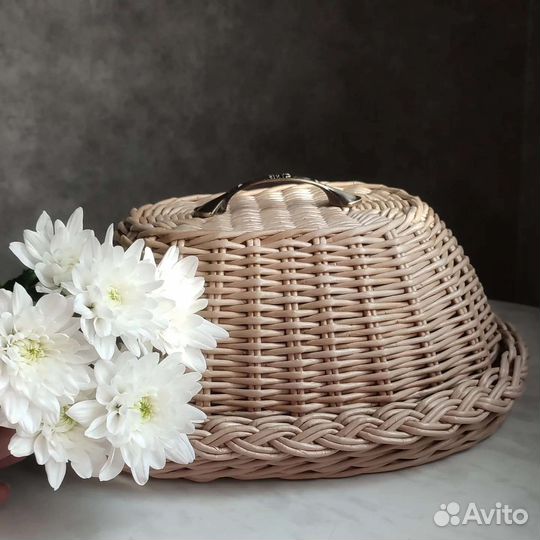 Хлебница плетёная