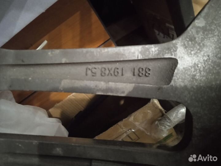 R19 Haida HD677 245/40, PCD 5x112 DIA 66.06