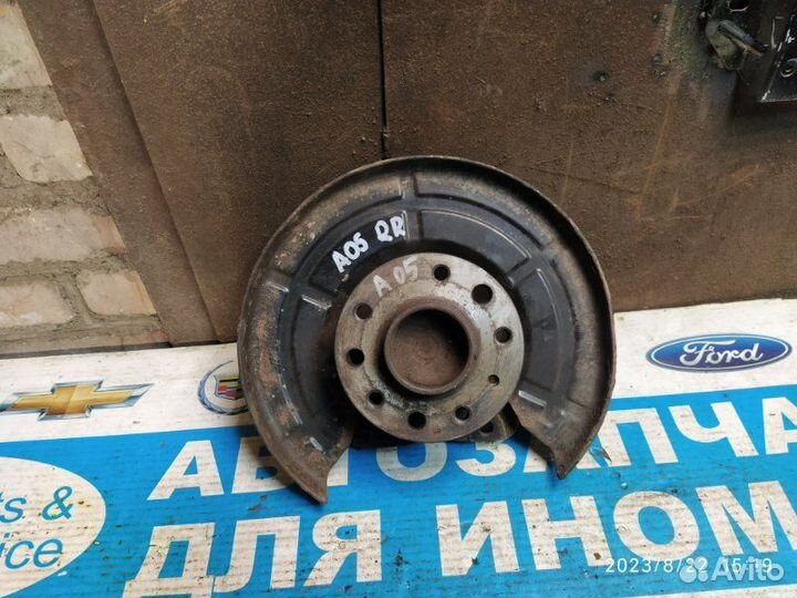 Ступица задняя правая Opel Zafira B A05 0515