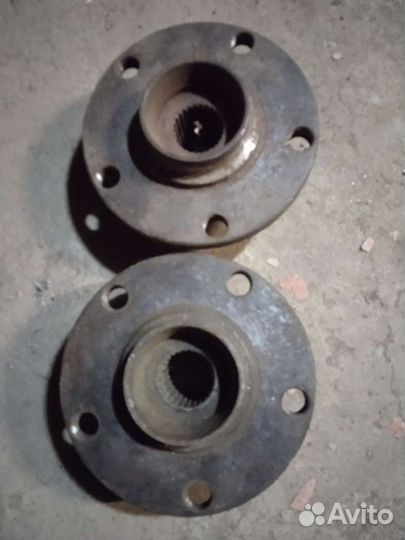 Ступица Ауди 80,100,А6