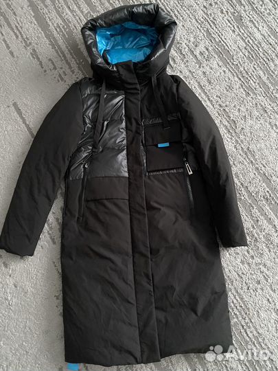 Пуховик женский 42