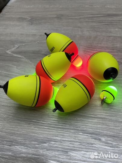 Поплавок с подсветкой для ловли толстолоба 4 шт