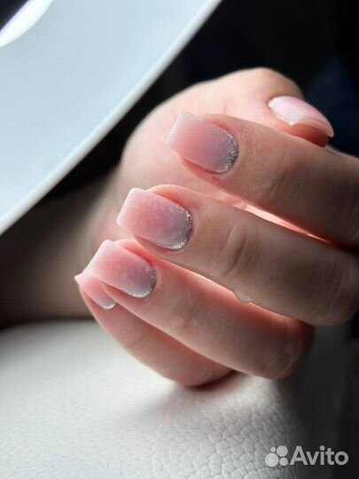 Мастер маникюра