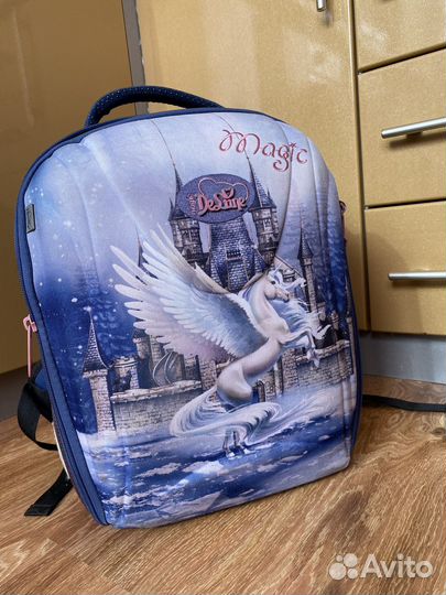 Школьный рюкзак