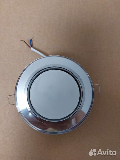 Светильник потолочный встраиваемый