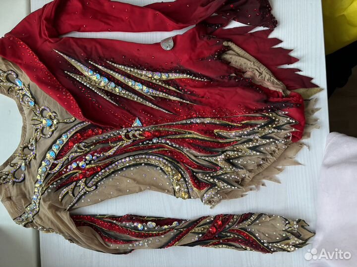 Купальник гимнастический для выступлений