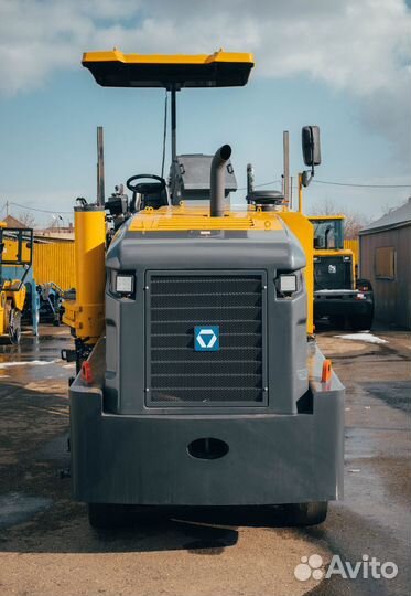 Дорожная фреза XCMG XM1303K, 2023