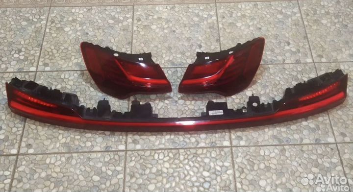 Фонари задние Audi E-tron (комплект)