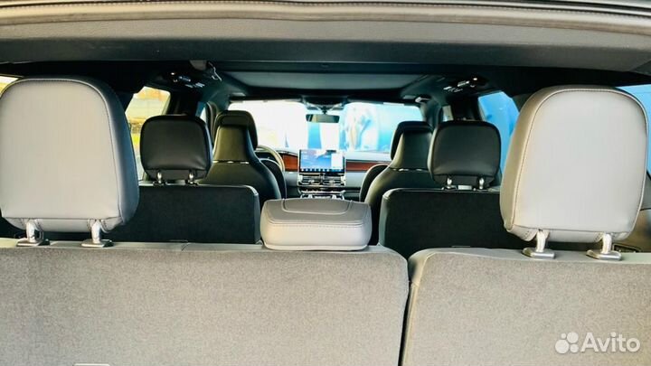 Lincoln Navigator 3.5 AT, 2023, 248 км