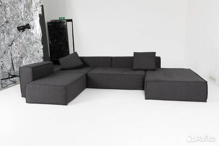 Диван со спальным местом 2700х1650 мм