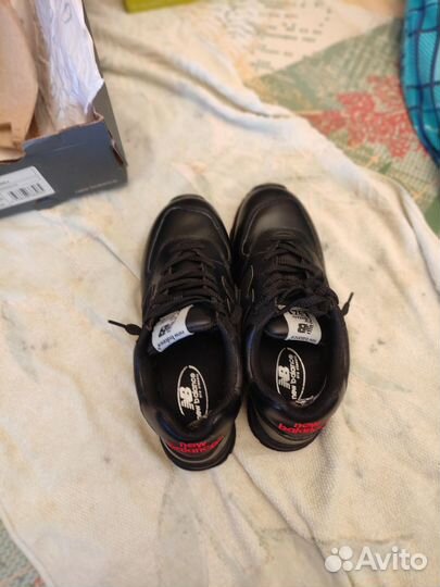 Кроссовки NB