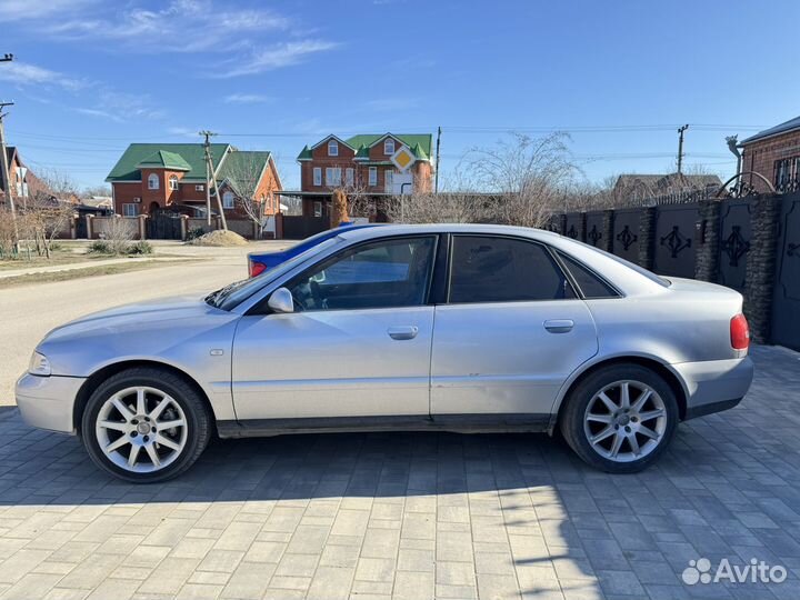 Audi A4 1.8 AT, 2000, 280 000 км